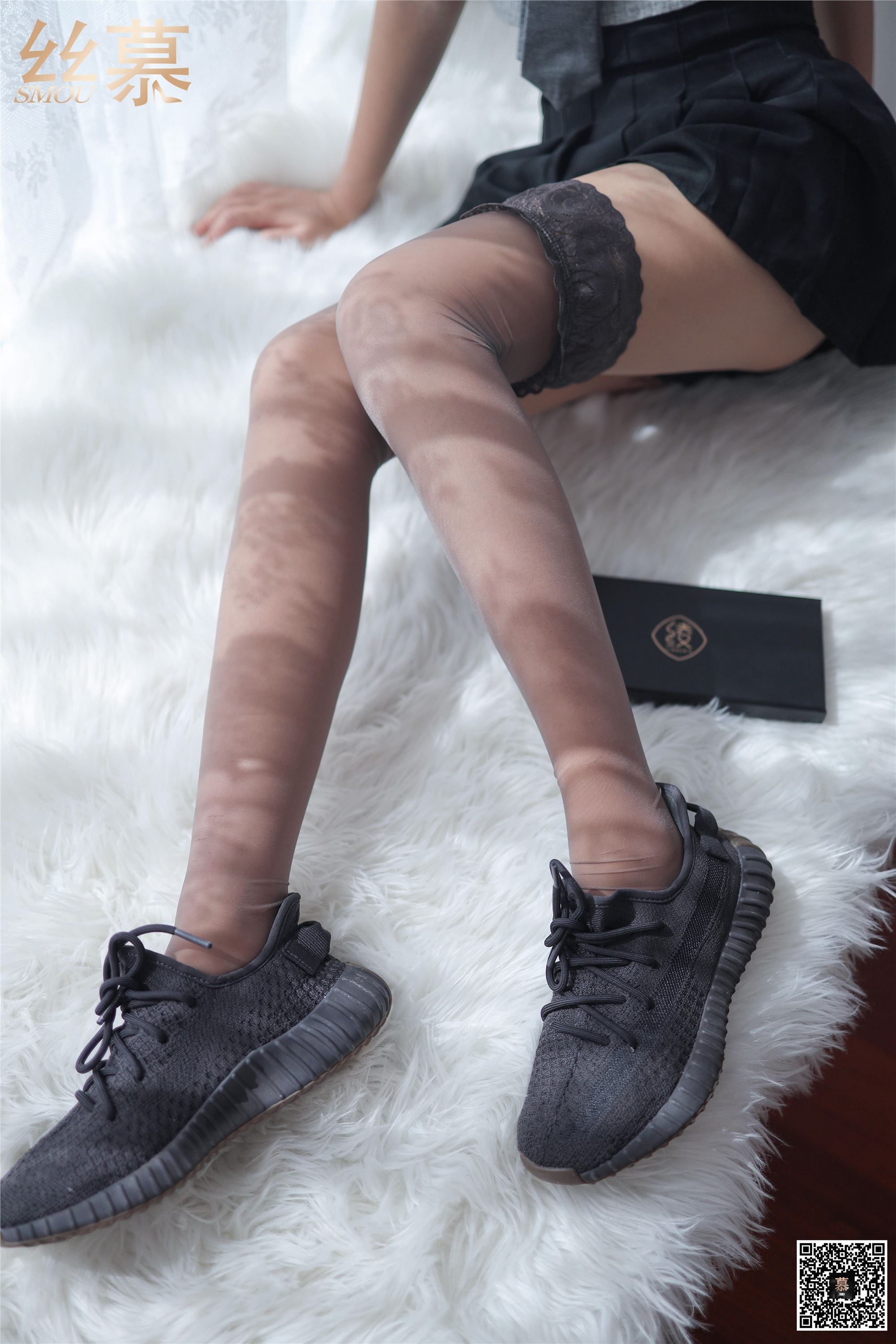 丝慕写真 特写集 TX041《缠在腿上的双丝诱惑-米朵》